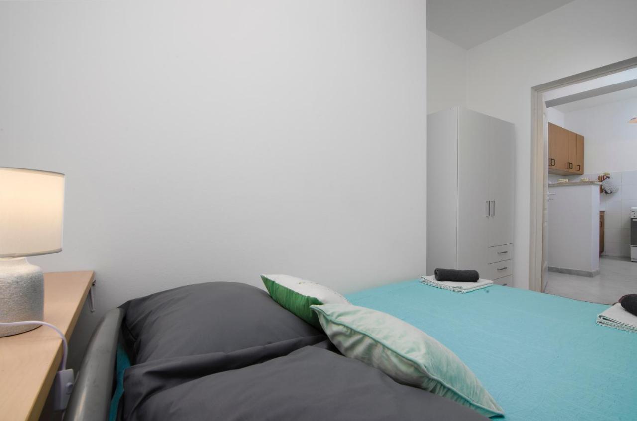 Apartment Palma Pula Exterior photo